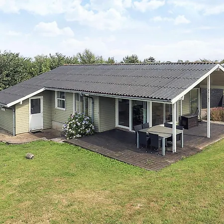 6 Person In Brenderup Fyn-by Traum