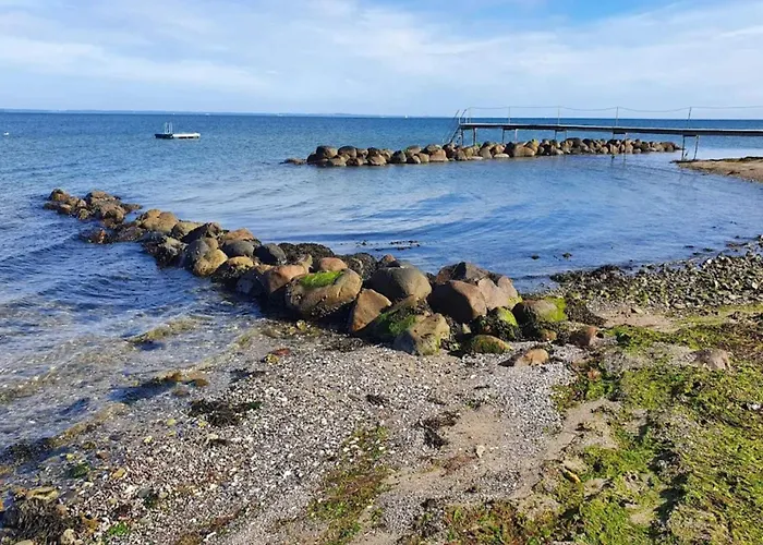 6 Person In Brenderup Fyn-by Traum Дом отдыха Vedelshave