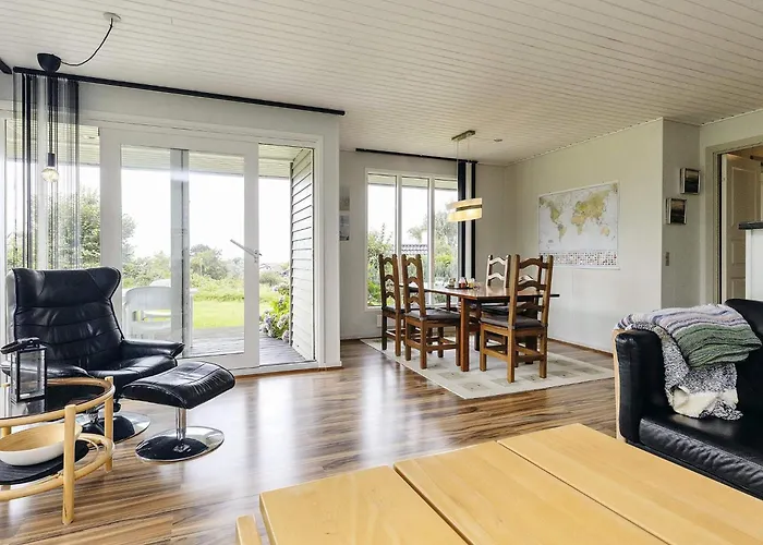 6 Person In Brenderup Fyn-by Traum