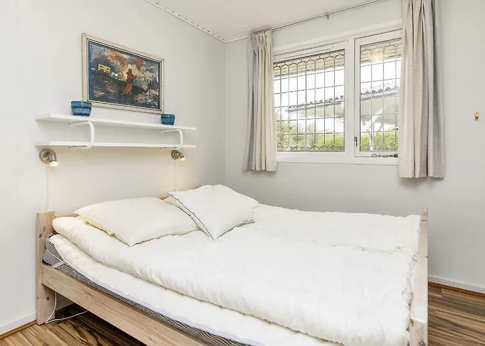 6 Person In Brenderup Fyn-by Traum *